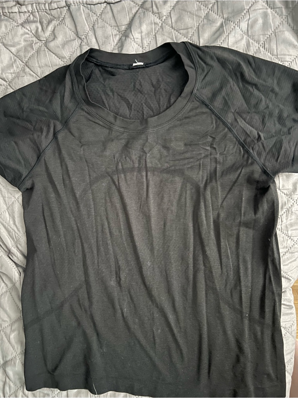 Lululemon Short Sleeve Shirt